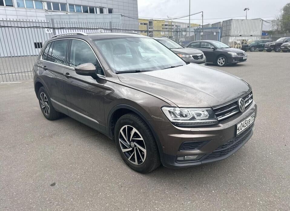 Volkswagen Tiguan 2.0d AMT (150 л.с.) 4WD