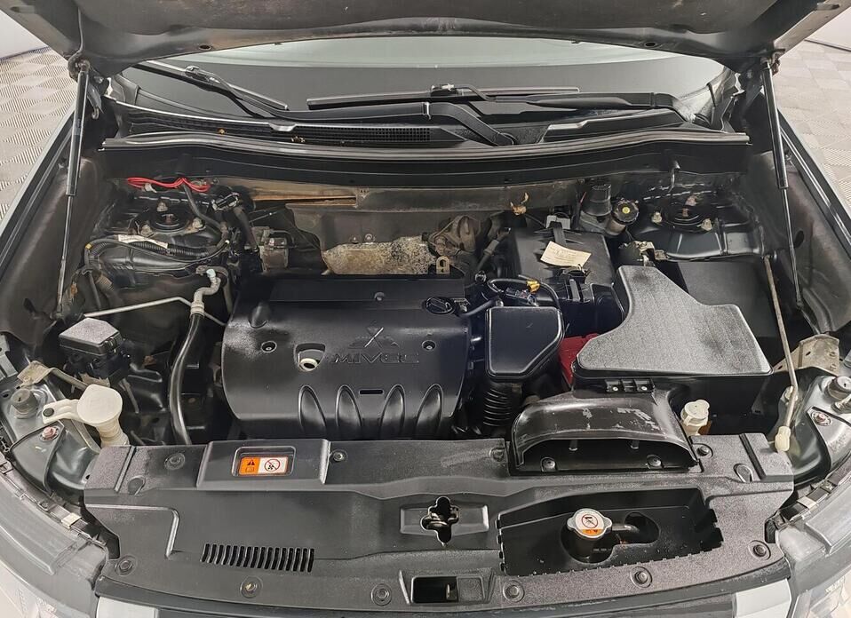 Mitsubishi Outlander, III Рестайлинг 3 2.0 CVT (146 л.с.) 4WD