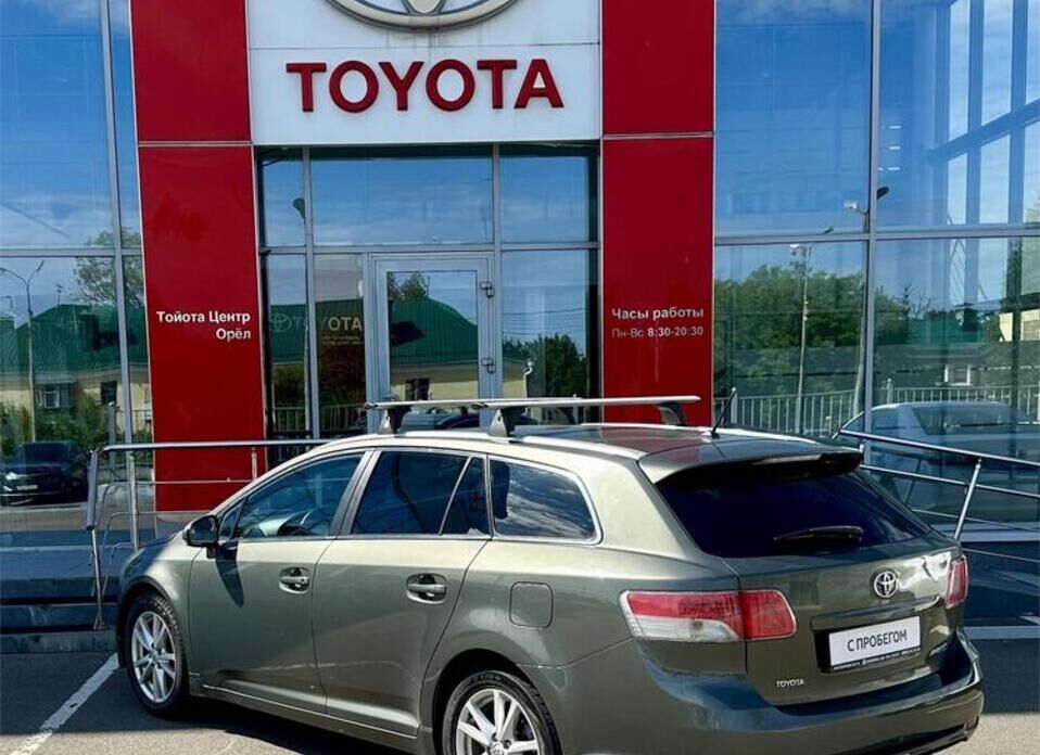 Toyota Avensis, III 2.0d MT (126 л.с.)