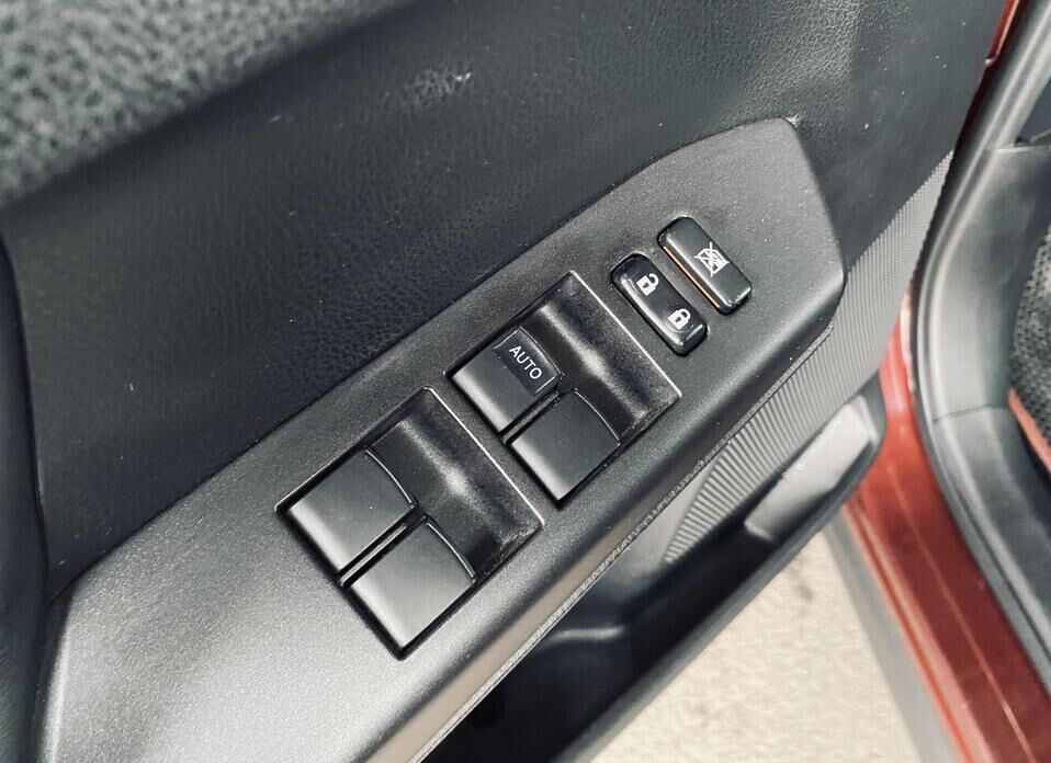 Toyota RAV4, IV (CA40) Рестайлинг 2.0 CVT (146 л.с.) 4WD