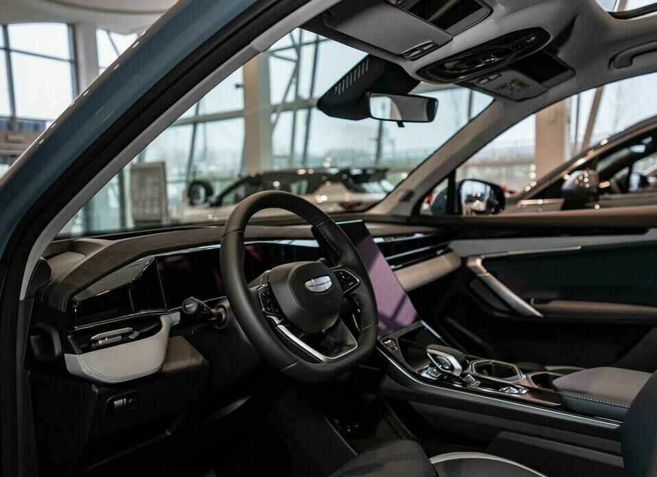 Geely Atlas 2.0 AMT (200 л.с.)