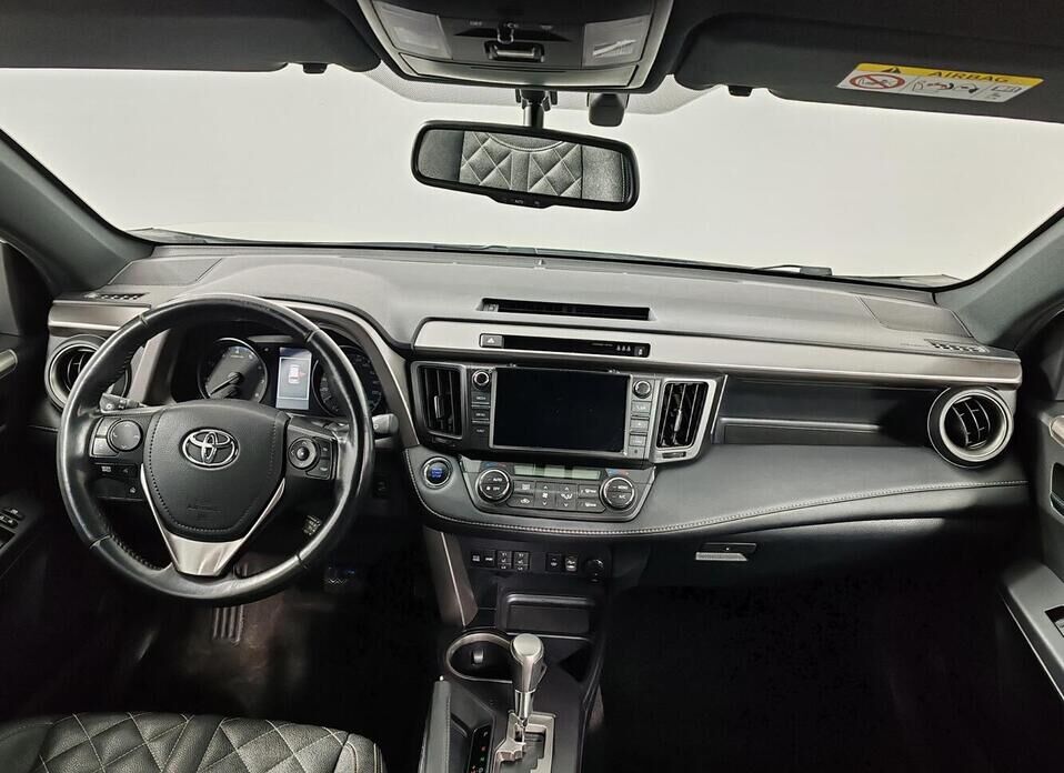 Toyota RAV4, IV (XA40) Рестайлинг 2.0 CVT (146 л.с.) 4WD