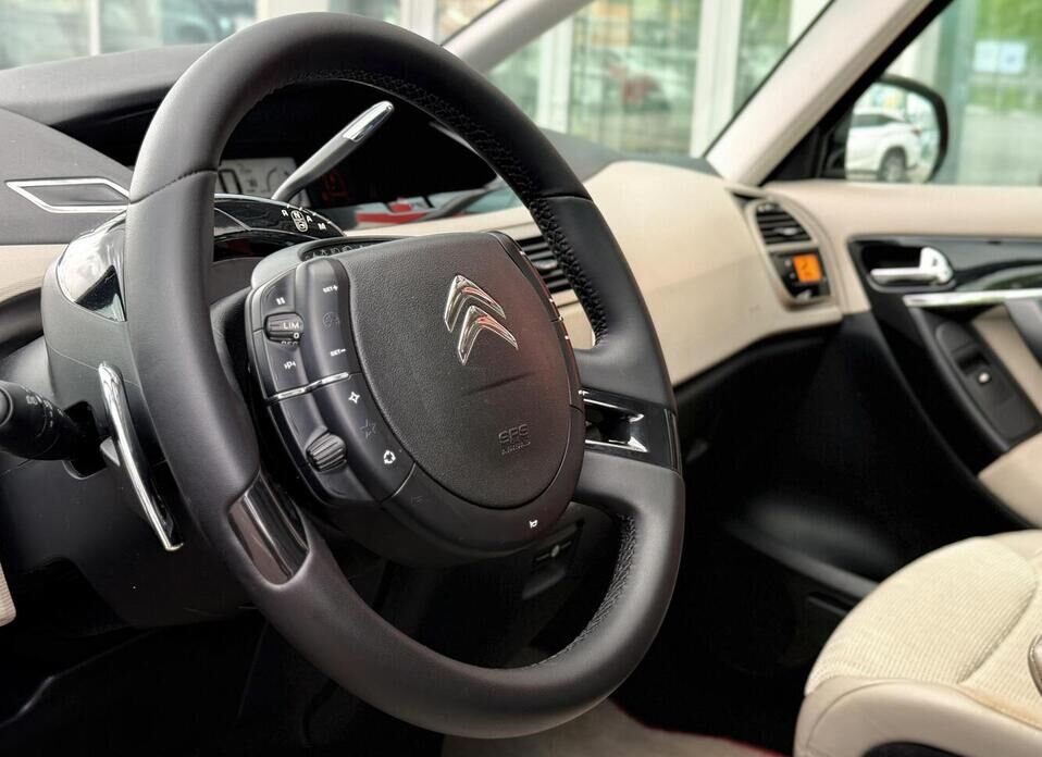 Citroen C4 Picasso, I 1.6 AMT (150 л.с.)
