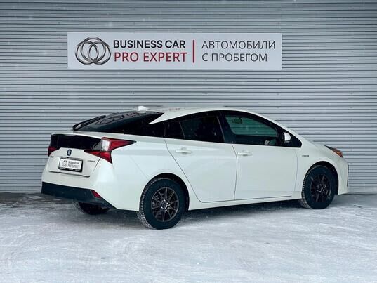 Toyota Prius, 2019&nbsp;г., 68&nbsp;974&nbsp;км