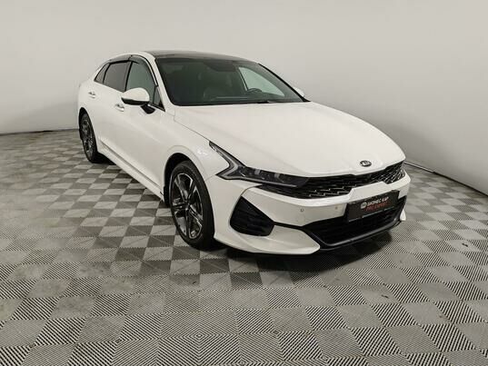 Kia K5, 2021 г., 121 140 км