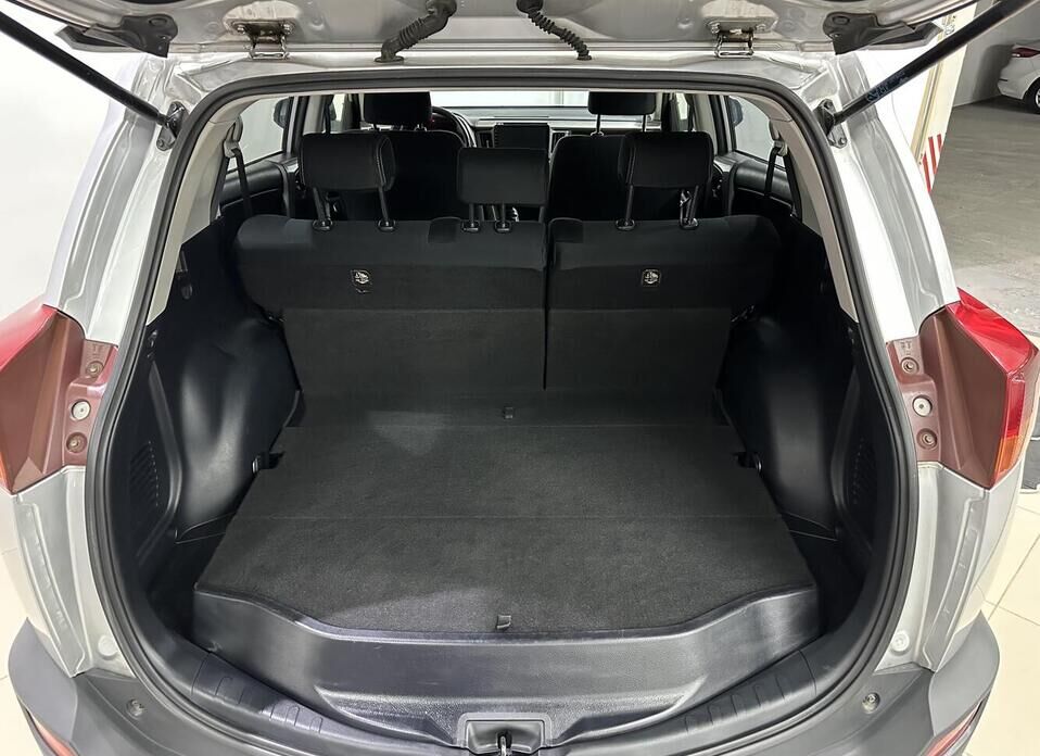 Toyota RAV4, IV (CA40) 2.0 MT (146 л.с.) 4WD