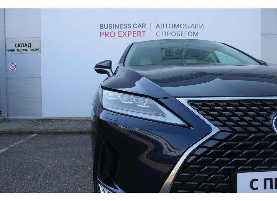 Lexus RX, IV Рестайлинг 300 2.0 AT (238 л.с.) 4WD