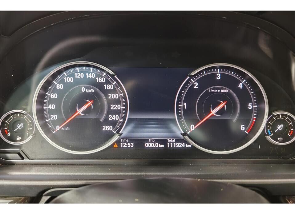 BMW 5 серии, VI (F10/F11/F07) Рестайлинг 530d xDrive 3.0d AT (258 л.с.) 4WD