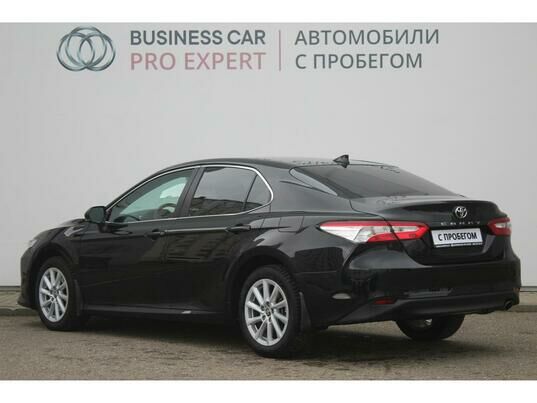 Toyota Camry, 2021 г., 83 242 км