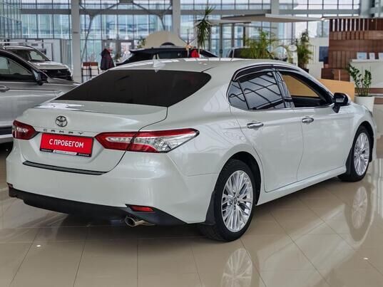 Toyota Camry, 2021&nbsp;г., 135&nbsp;169&nbsp;км