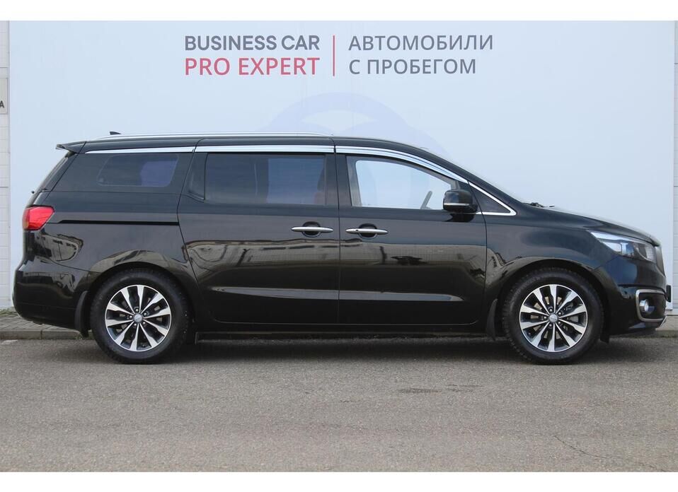 Kia Carnival, III 2.2d AT (202 л.с.)