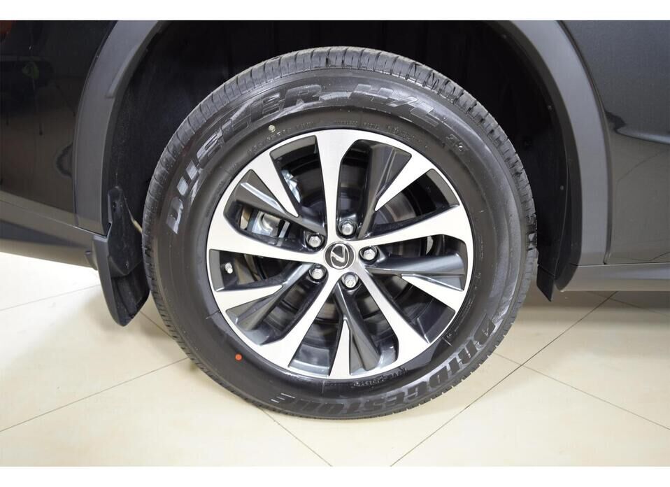 Lexus RX, IV Рестайлинг 300 2.0 AT (238 л.с.) 4WD