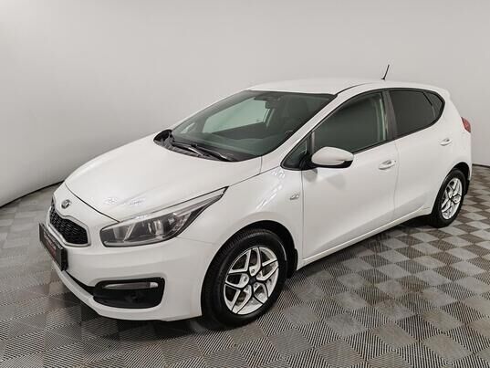 Kia Ceed, II Рестайлинг, 2016 г., 110 941 км
