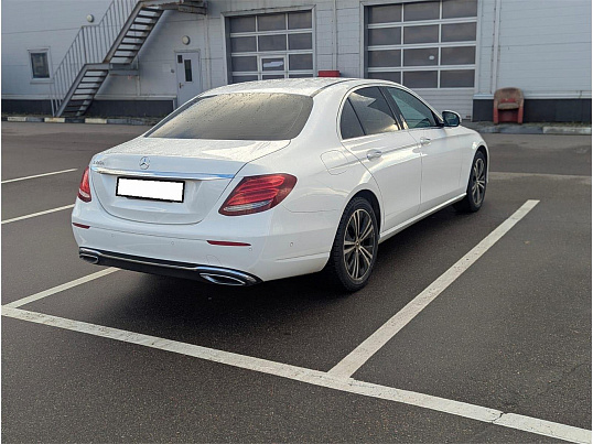 Mercedes-Benz E-Класс, 2019 г., 160 882 км
