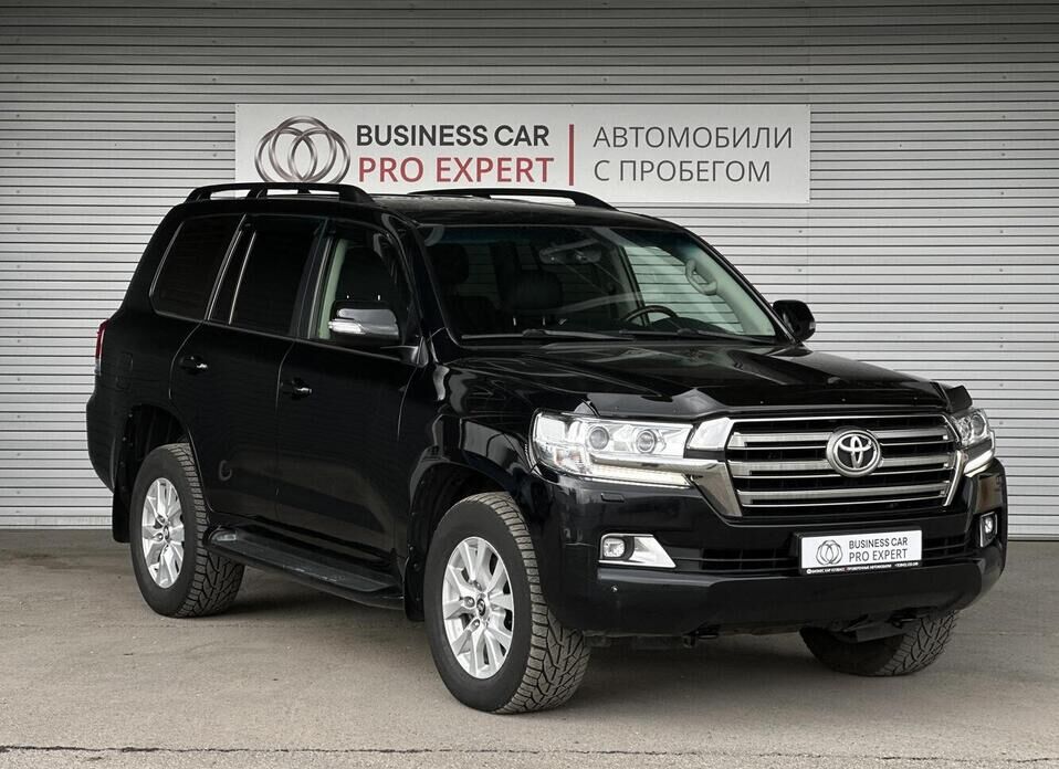 Toyota Land Cruiser, 200 Series Рестайлинг 2 4.6 AT (309 л.с.) 4WD
