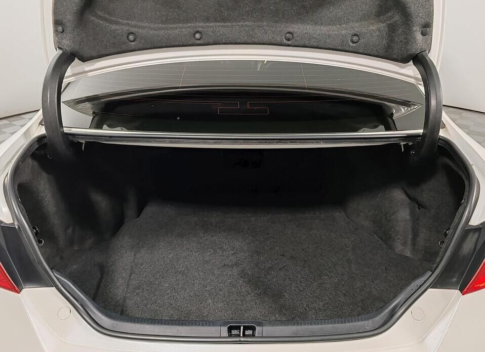 Toyota Camry, VII (XV50) 3.5 AT (249 л.с.)