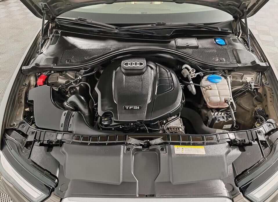 Audi A6, IV (C7) Рестайлинг 1.8 AMT (190 л.с.)
