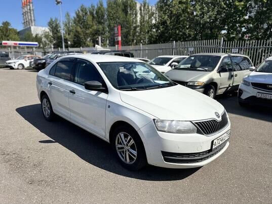 Skoda Rapid, 2015 г., 151 193 км