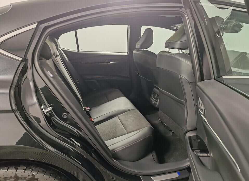 Toyota Camry, IX (XV80) China Market 2.0 CVT (173 л.с.)