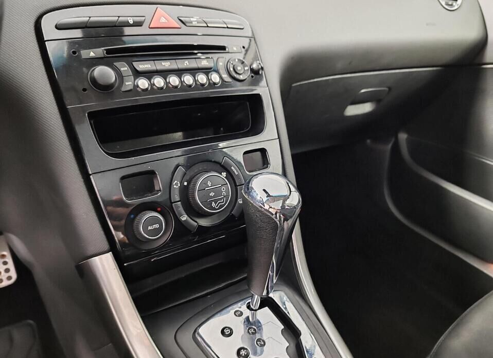Peugeot 308, I Рестайлинг 1.6 AT (120 л.с.)
