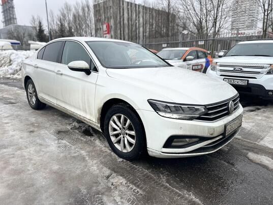 Volkswagen Passat, 2020&nbsp;г., 102&nbsp;917&nbsp;км