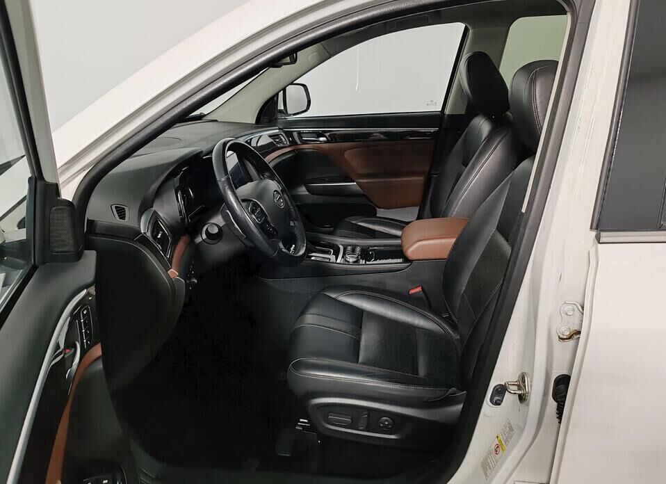 GAC GS8 2.0 AT (190 л.с.) 4WD