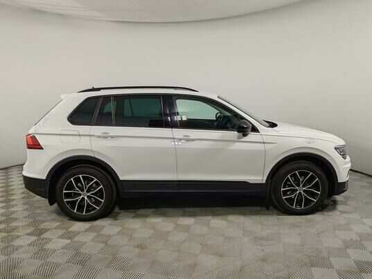 Volkswagen Tiguan, 2019 г., 79 996 км