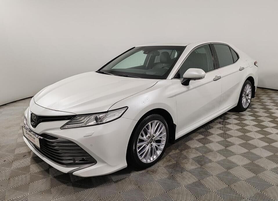 Toyota Camry, VIII (XV70) 3.5 AT (249 л.с.)