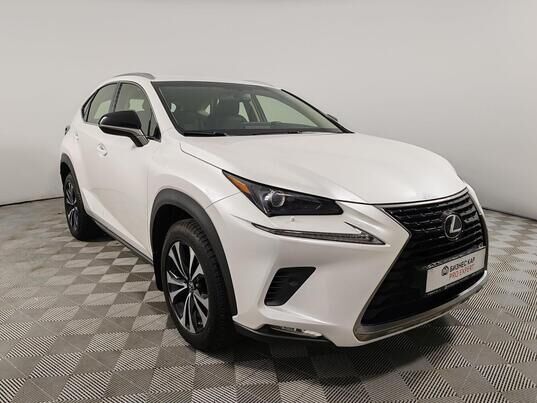 Lexus NX, 2019 г., 75 562 км