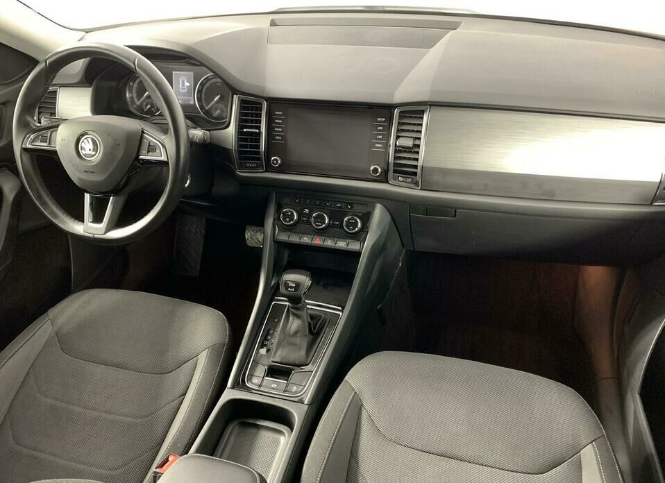 Skoda Kodiaq 2.0 AMT (180 л.с.) 4WD