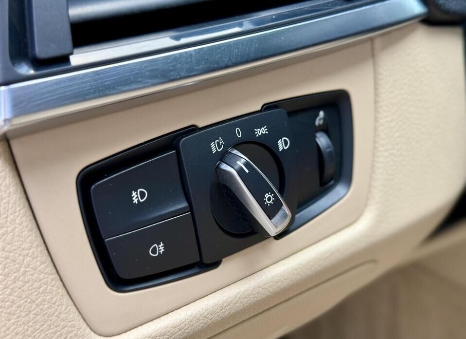BMW 3 серии, VI (F3x) 320d xDrive 2.0d AT (184 л.с.) 4WD