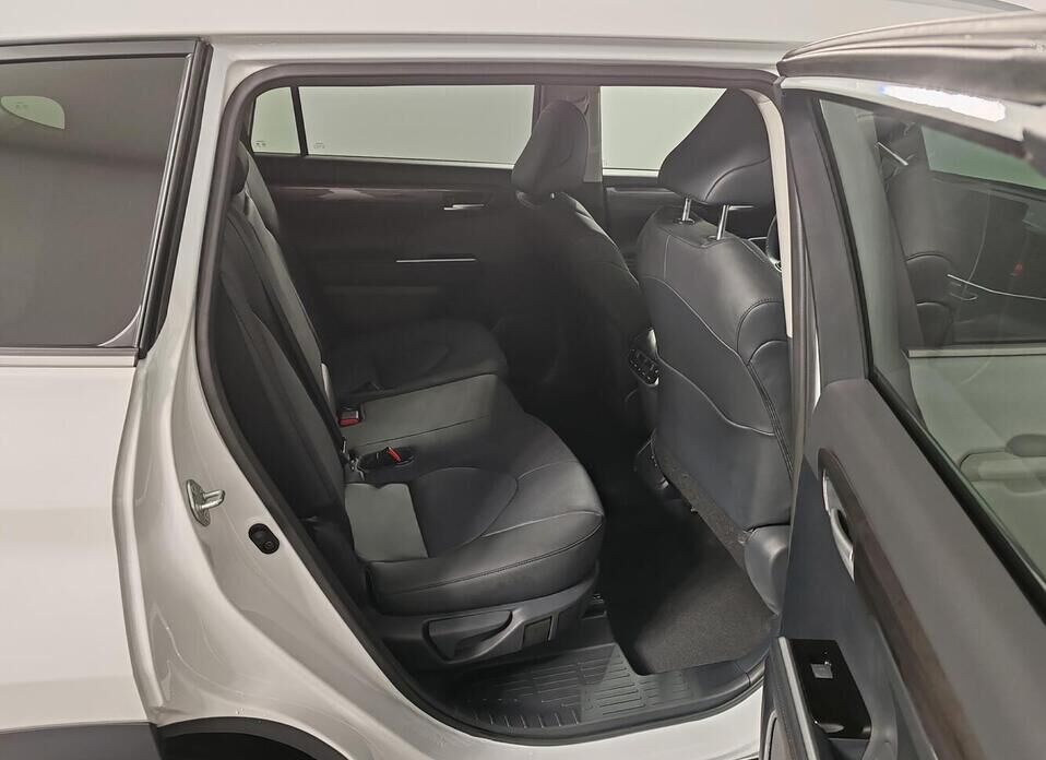 Toyota Highlander, IV (XU70) 2.0 AT (248 л.с.) 4WD