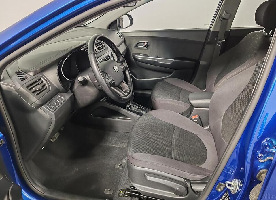 Kia Rio, III 4-speed 1.6 AT (123 л.с.)