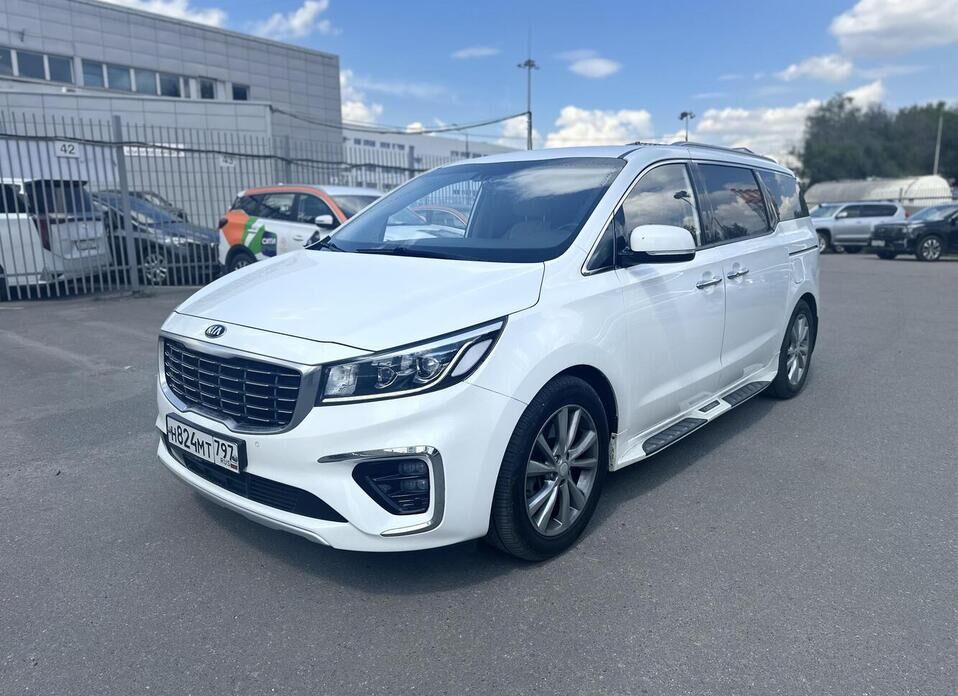 Kia Carnival, III 2.2d AT (202 л.с.)