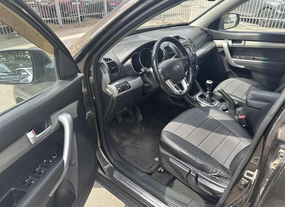 Kia Sorento 2.4 MT (175 л.с.) 4WD