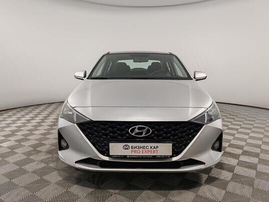 Hyundai Solaris, II Рестайлинг, 2021 г., 52 117 км