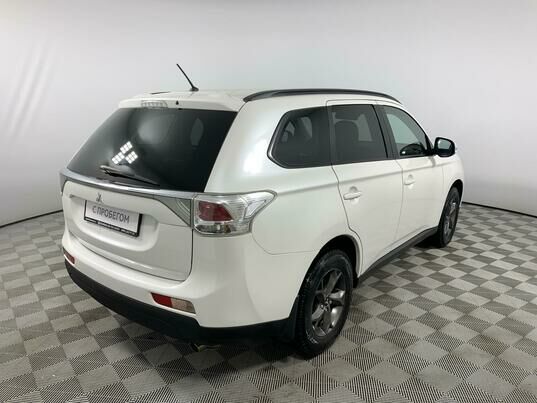 Mitsubishi Outlander, 2012 г., 194 171 км