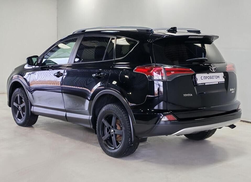 Toyota RAV4, IV (XA40) Рестайлинг 2.0 CVT (146 л.с.) 4WD