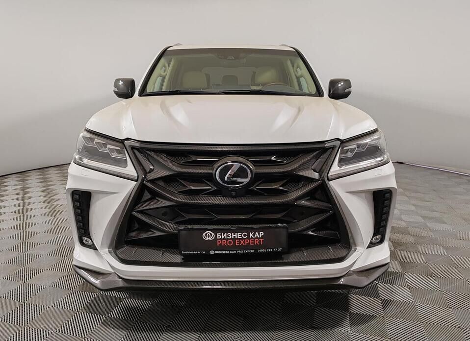 Lexus LX, III Рестайлинг 2 570 5.7 AT (367 л.с.) 4WD