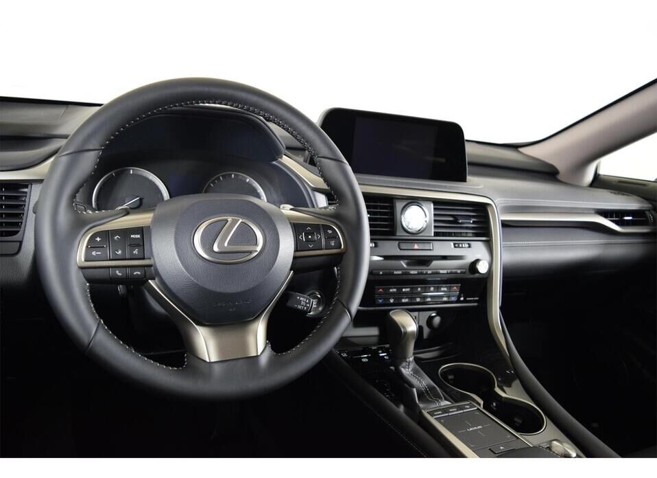 Lexus RX, IV Рестайлинг 300 2.0 AT (238 л.с.) 4WD