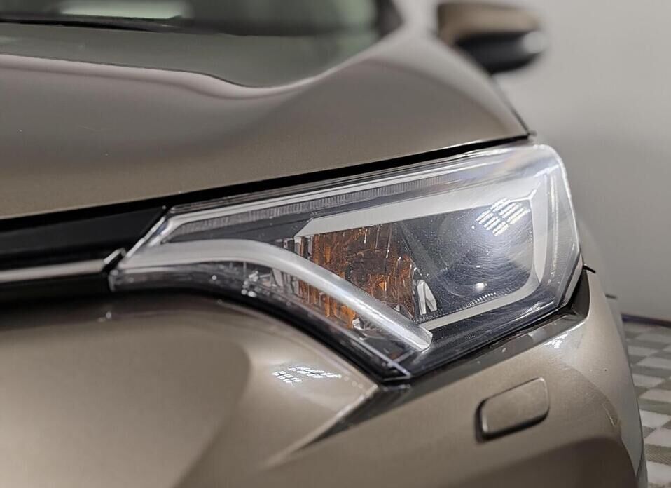 Toyota RAV4, IV (CA40) Рестайлинг 2.0 CVT (146 л.с.) 4WD