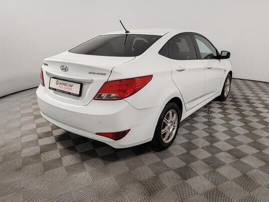 Hyundai Solaris, 2015&nbsp;г., 160&nbsp;001&nbsp;км
