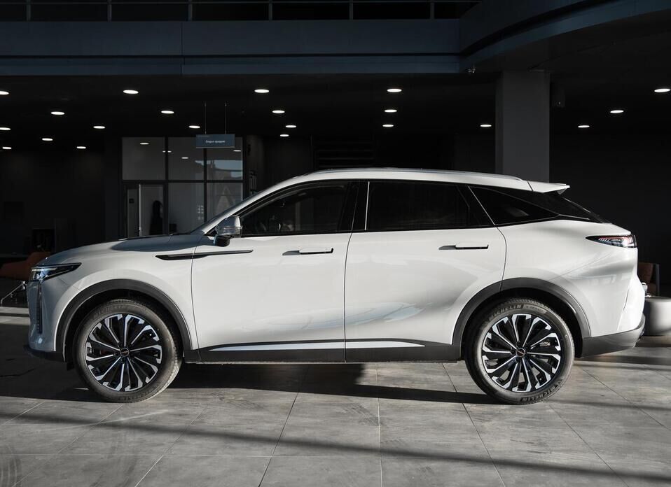 EXEED RX 2.0 AMT (197 л.с.) 4WD