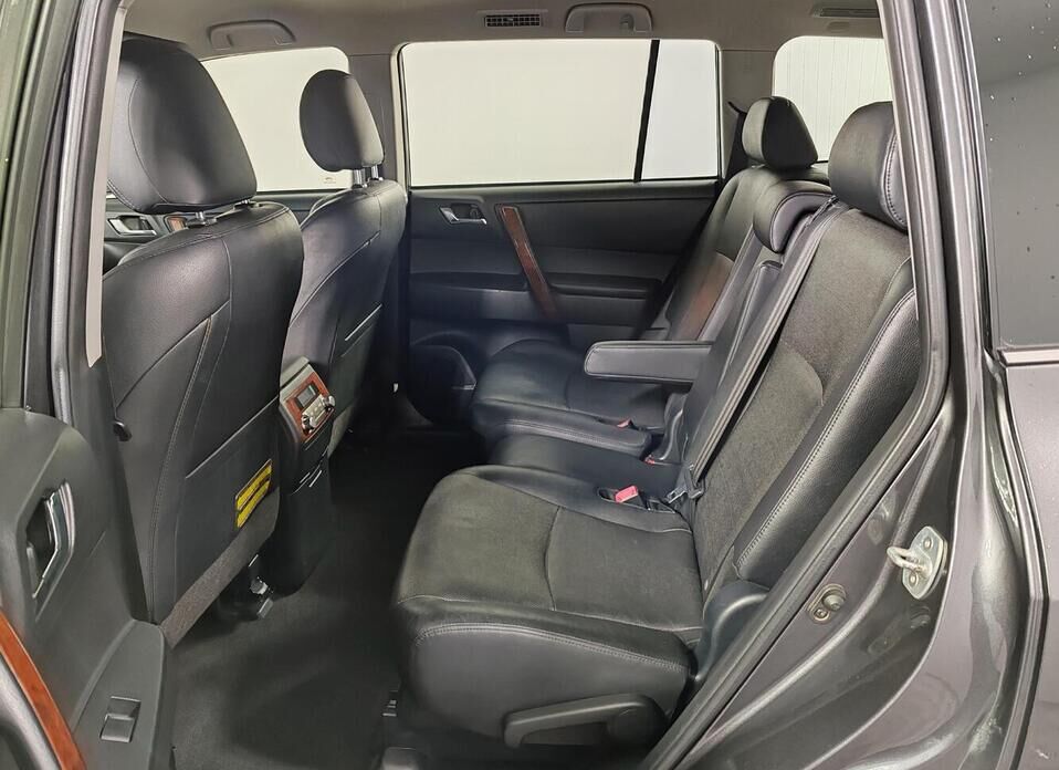 Toyota Highlander, II (XU40) Рестайлинг 3.5 AT (273 л.с.) 4WD