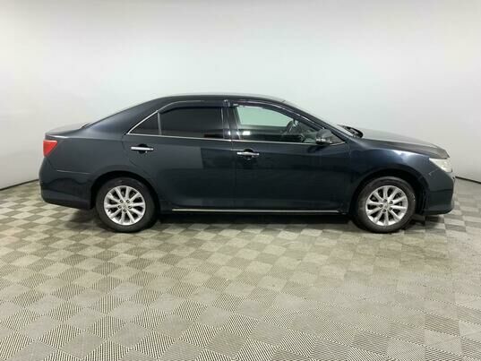 Toyota Camry, 2012 г., 323 585 км