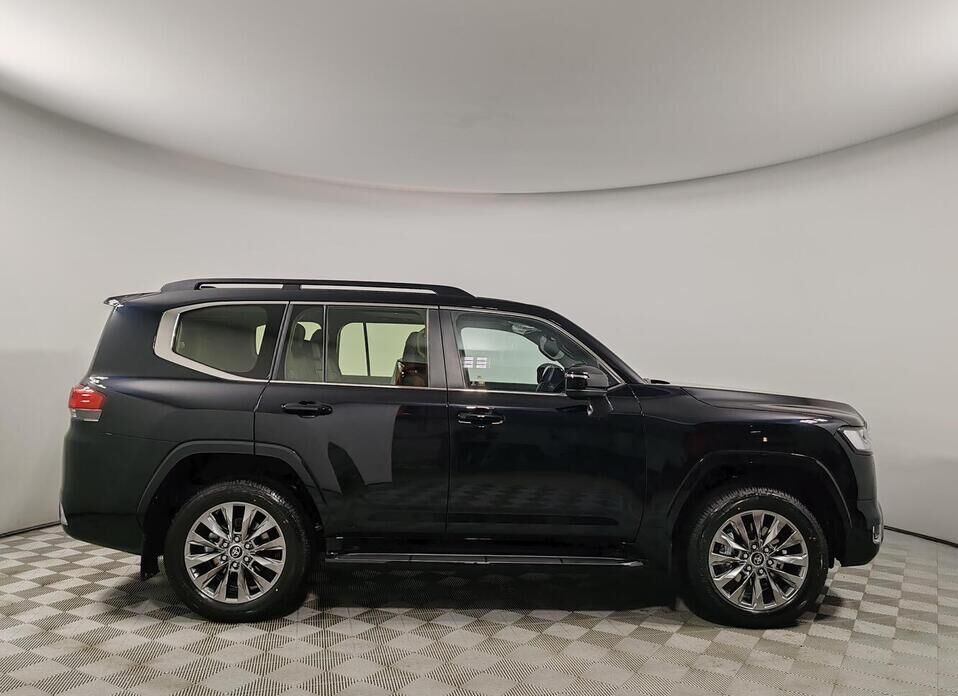 Toyota Land Cruiser, 300 Series 3.3d AT (299 л.с.) 4WD