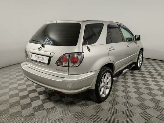 Lexus RX, 2002 г., 250 571 км