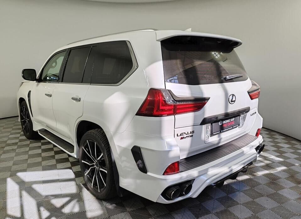 Lexus LX, III Рестайлинг 2 570 5.7 AT (367 л.с.) 4WD