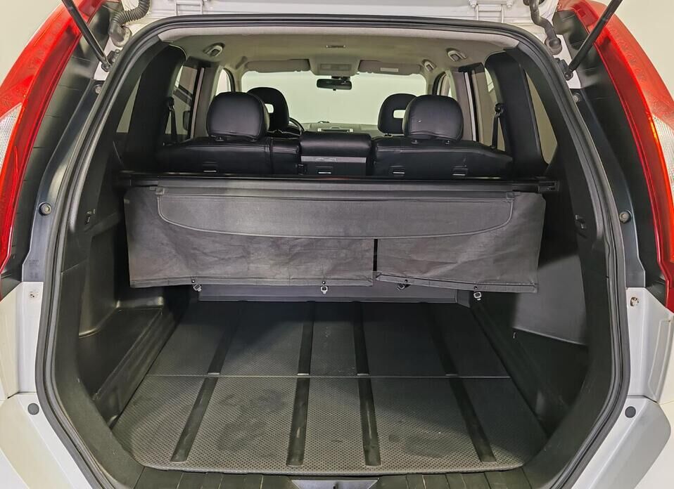 Nissan X-Trail, II Рестайлинг 2.0 CVT (141 л.с.) 4WD