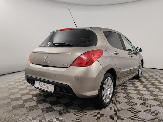 Peugeot 308, 2011 г., 146 846 км
